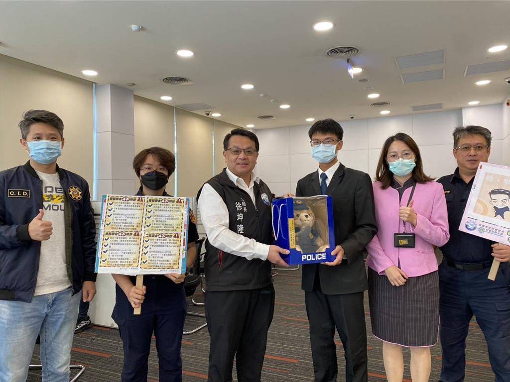 桃園男遇愛情詐騙大暈船，警銀聯手阻詐140萬